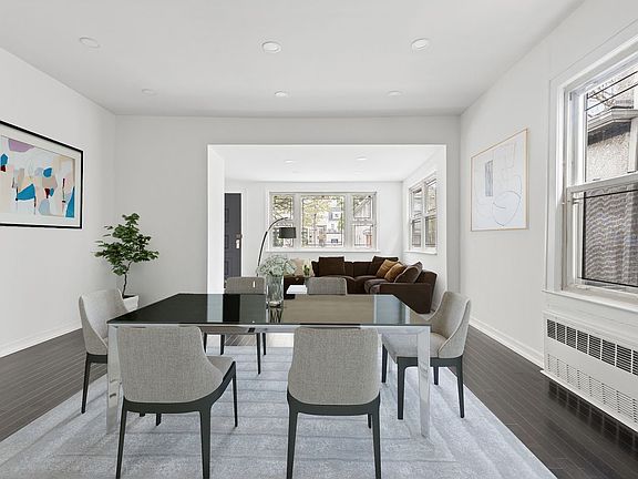 5th image of 928 E 26th St #1