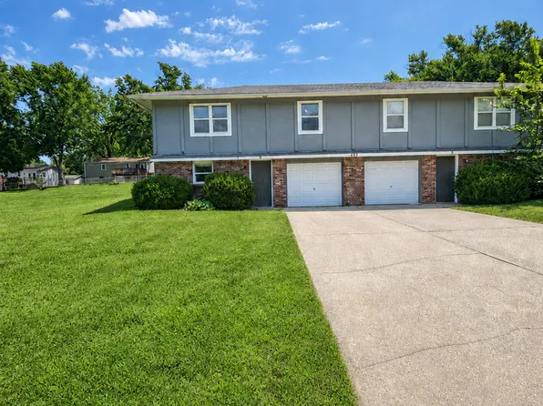 403 NE Westwind Dr APT B, Lees Summit, MO 64086