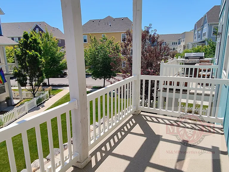 7887 S 5440 W — Photo 4