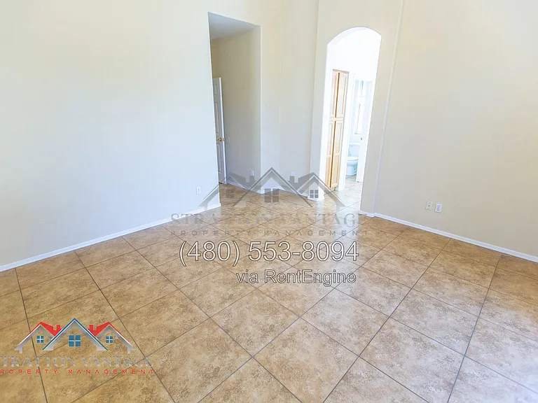 1578 E Megan St — Photo 32