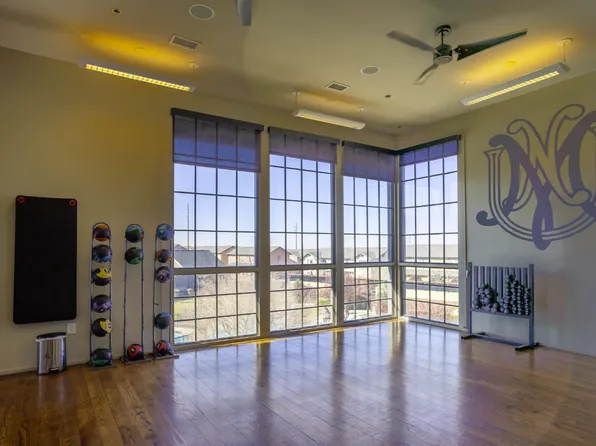 Sunport Luxury Townhomes, 3003 Transport St SE #72bec0074, Albuquerque, NM 87106