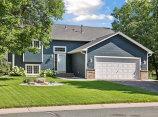 16293 Parkview Dr SE, Prior Lake, MN 55372