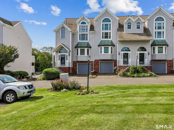 130 Deer Hill Avenue #11, Danbury, CT 06810