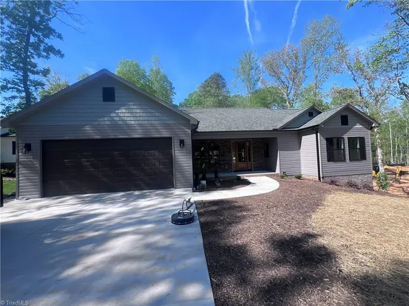 4874 Creeks Crossing Rd, Asheboro, NC 27205