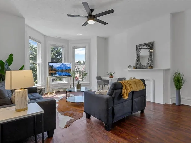82 Price Ave #C — Photo 48