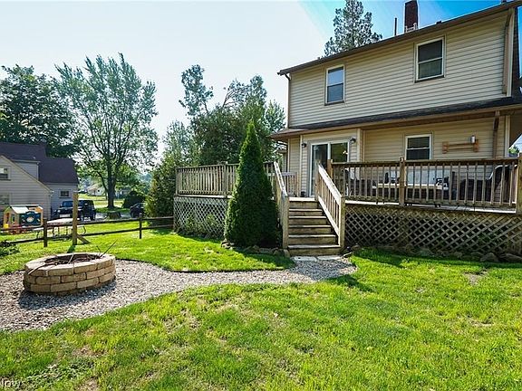 3rd image of 94 Beechwood Dr