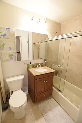 Rented by REAL New York | media 20