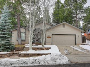 499 E Twelve Oaks Dr, Flagstaff, AZ 86005