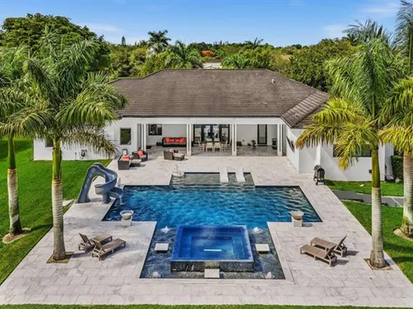 6122 SW 173rd Way, Southwest Ranches, FL 33331