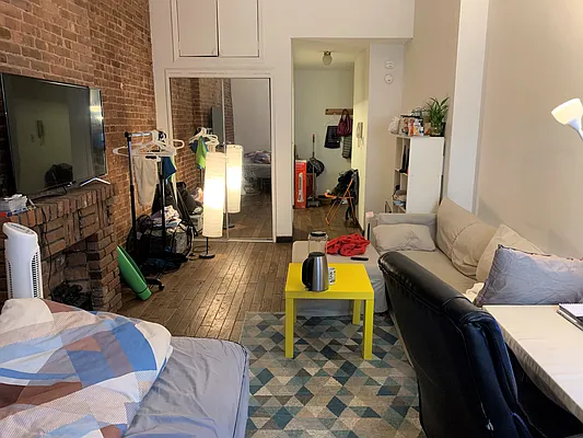 Rented by Corcoran | media 16