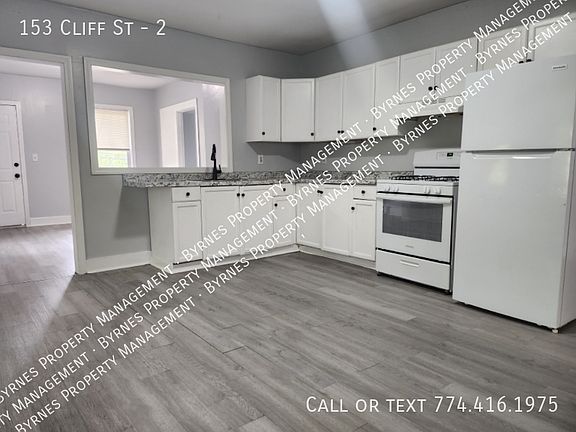 2nd image of 153 Cliff St #2