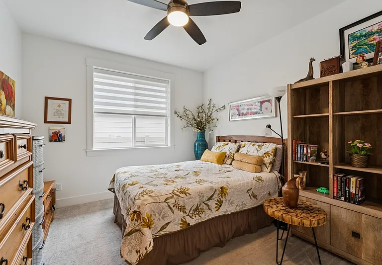 11691 W Quintale Dr — Photo 24