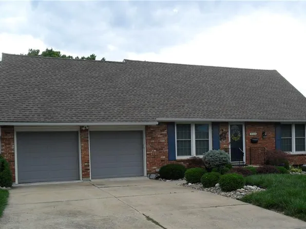 9704 Hardesty Ave, Kansas City, MO 64137