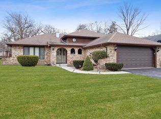 18065 Jason Ln, Lansing, IL 60438