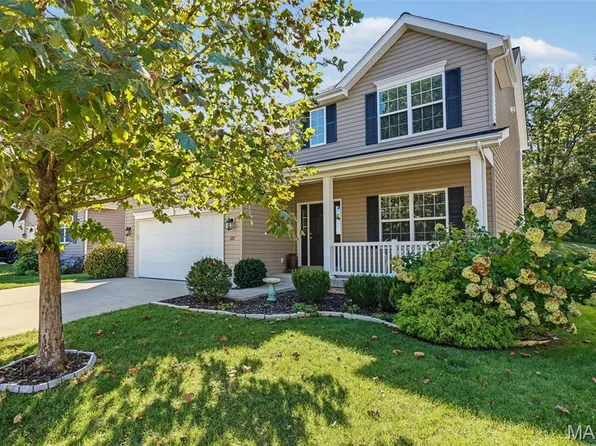 127 Cobble Rd, O'Fallon, MO 63366