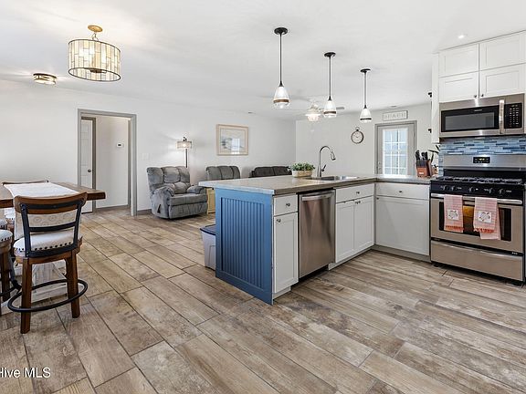5th image of 520 Comfort Road