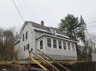 7 Bassett St, Barre, VT 05641