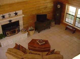 5868 Rr 32, Blanco, TX 78606