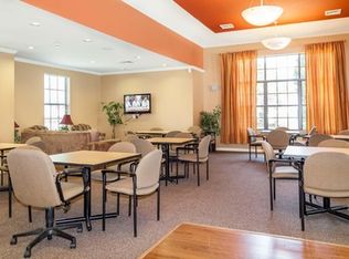 9701 Spring Ridge Ln, Charlotte, NC 28215