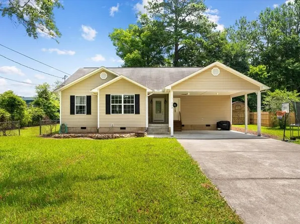 132 9th Ave, Chatsworth, GA 30705