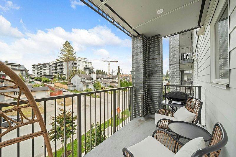 Coquitlam Apartment for rent - 2 Bedrooms — photo 13