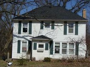 1124 Schuring Rd, Portage, MI 49024