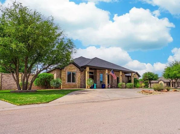 15 Candlelight Ln, Odessa, TX 79765