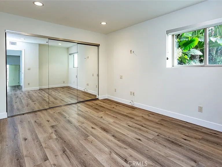 805 Katella St — Photo 25