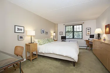 Sold by Space Marketing Shop