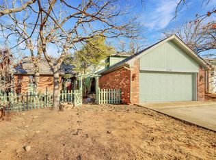 2201 Colchester Ter, Edmond, OK 73034