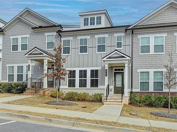 2nd image of 2689 Richmond Row Dr