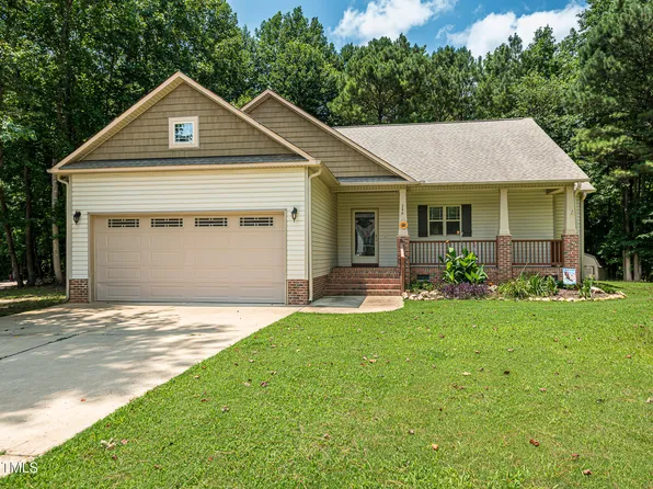 346 Silver Creek Dr, Clayton, NC 27520