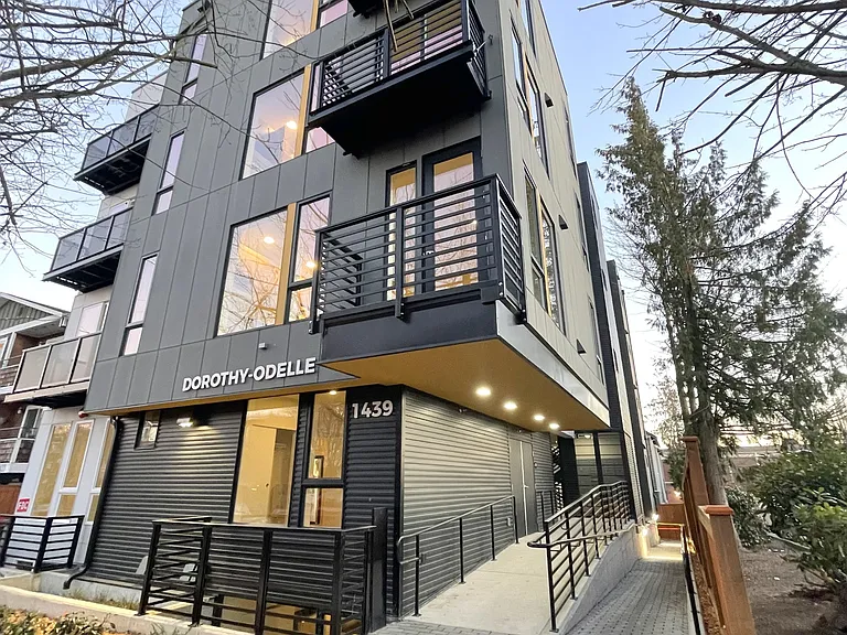 1439 NW 60th St #302BALLARD — Photo 11