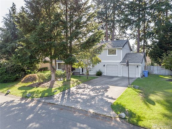 3rd image of 13414 14th Ave S