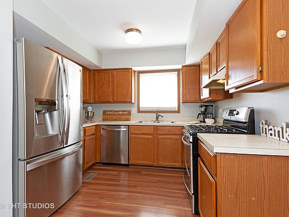 4th image of 2805 Diane Dr