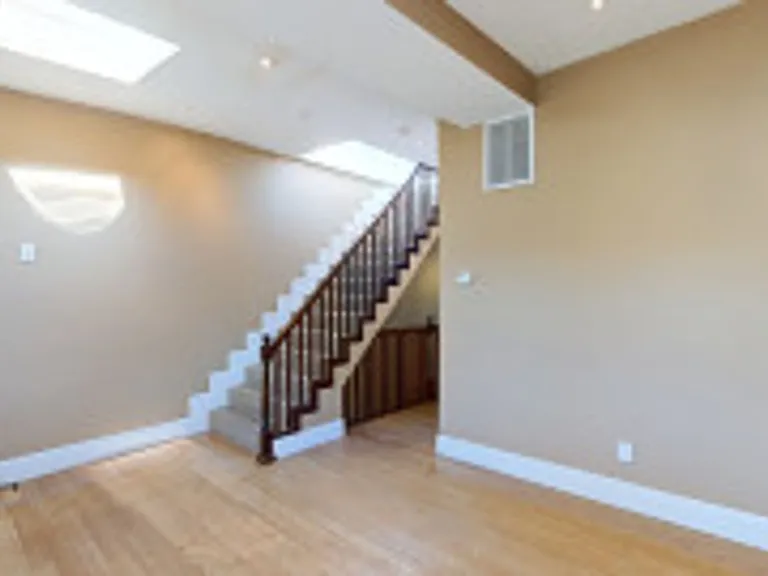 9 Cortes St #5A — Photo 9
