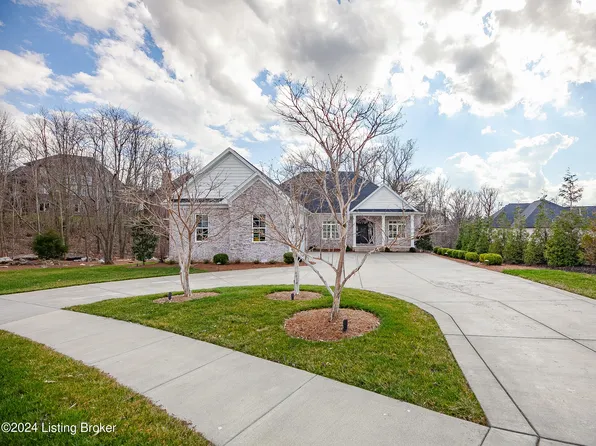 4204 Hidden Bluff Ct, Louisville, KY 40241