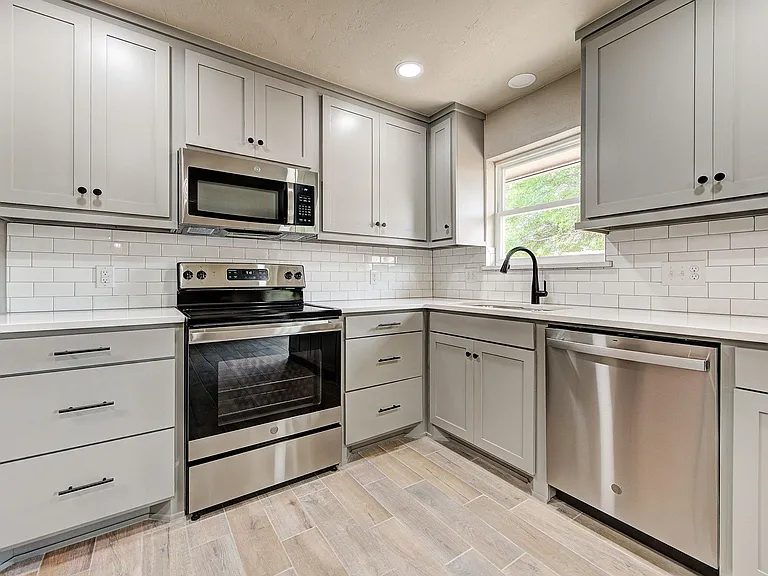 501 N Morgan Dr — Photo 18