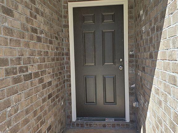 4th image of 239 Swan Lake Rd
