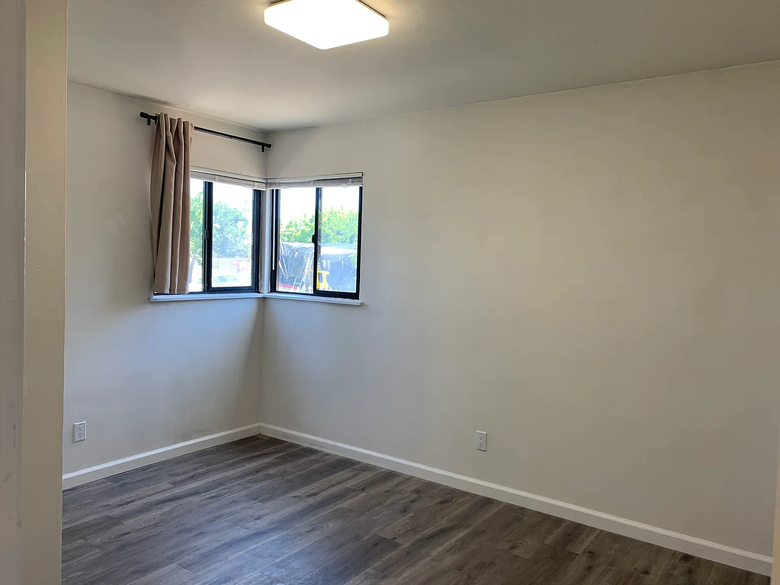2 bed, 788 sqft, $2,850 — Photo 2