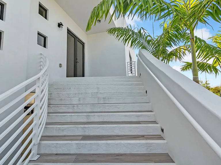 273 W Seaview Dr — Photo 38