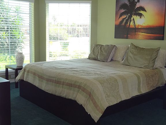 Downstairs Bedroom 1