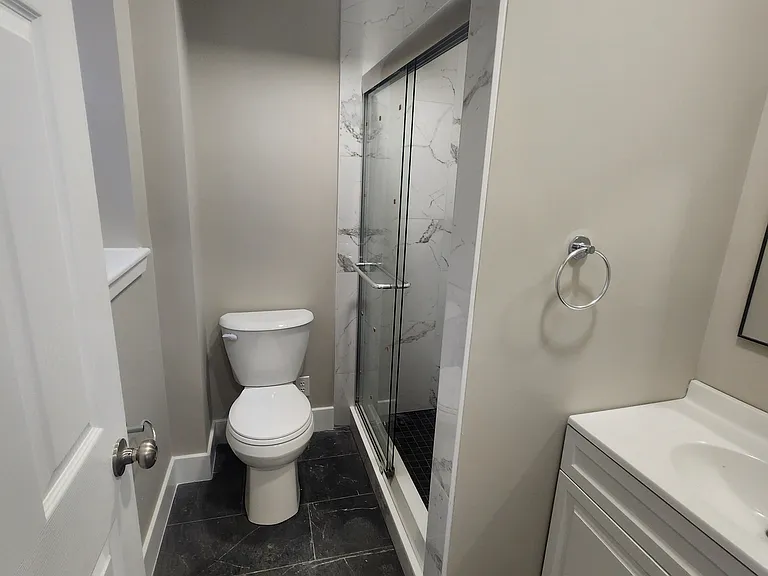 5967 Woodcrest Ave #A — Photo 4