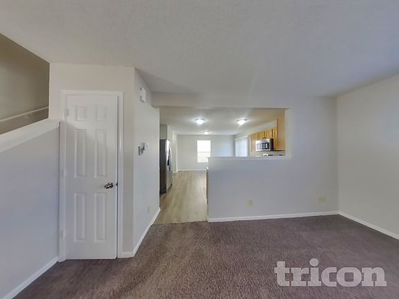 3rd image of 3357 Summer Breeze Cir