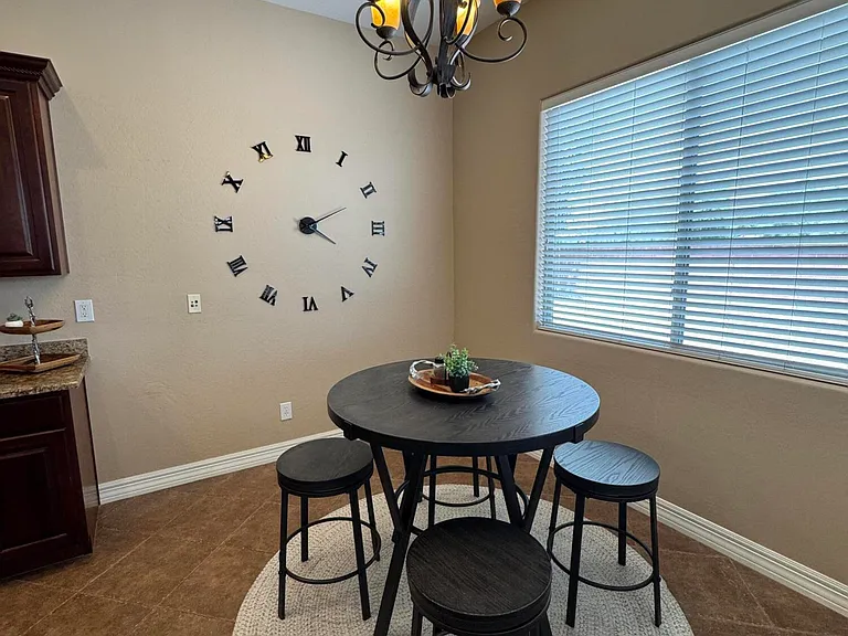 15264 W Georgia Dr — Photo 10