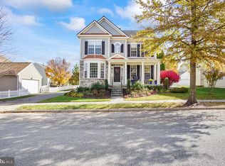 41 Calmes St, Charles Town, WV 25414