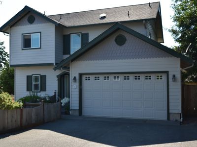 731 3rd St #D, Brookings, OR, 97415