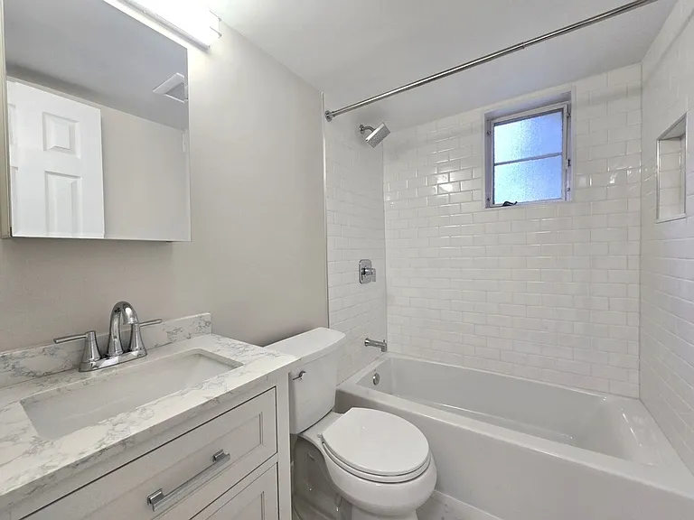 5115 Bangor Dr — Photo 6