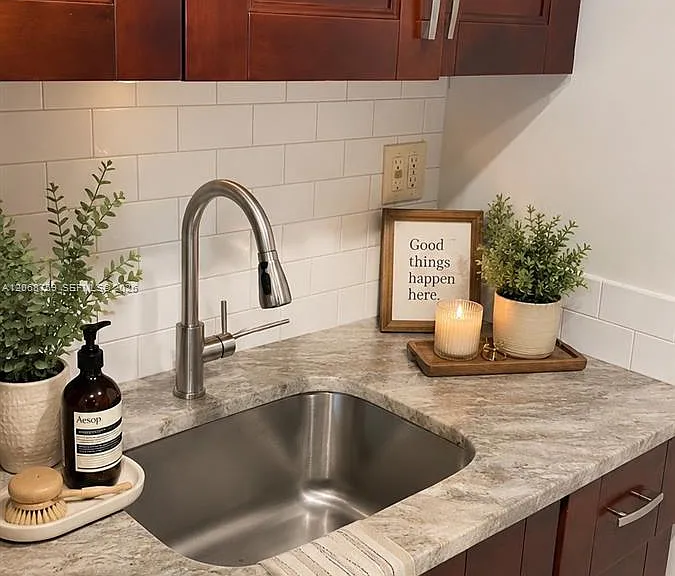 4114 NW 88th Ave #201 — Photo 3