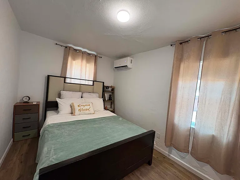 2435 N Edith Blvd — Photo 7